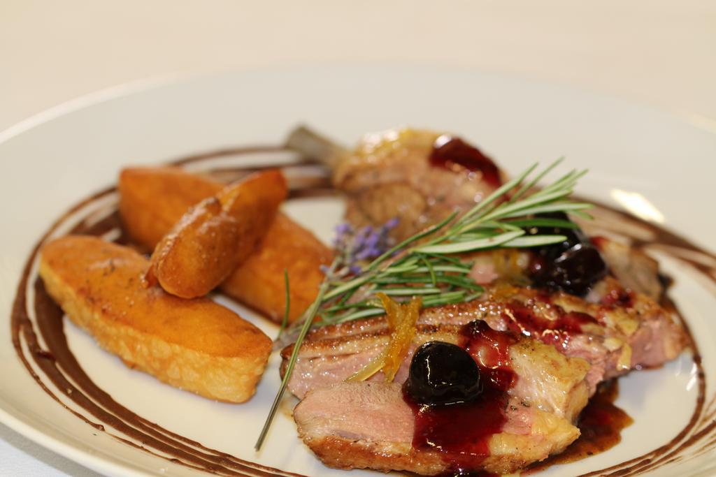 Auberge De La Madone Peillon ภายนอก รูปภาพ