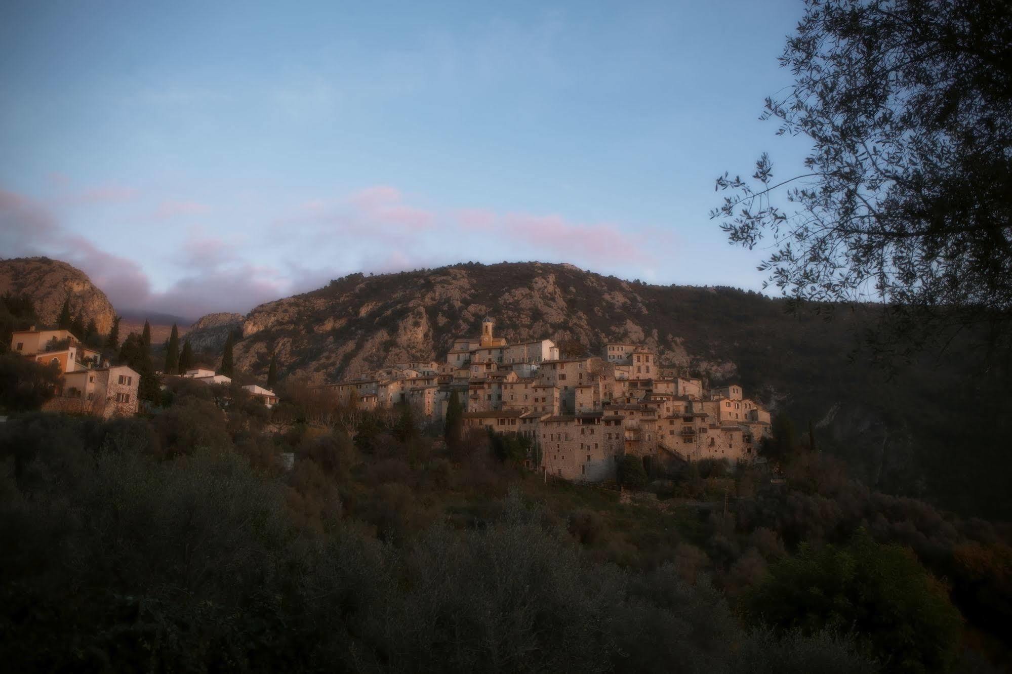 Auberge De La Madone Peillon ภายนอก รูปภาพ