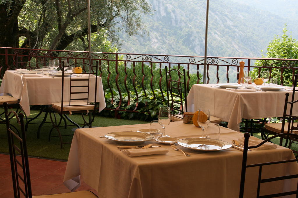 Auberge De La Madone Peillon ภายนอก รูปภาพ